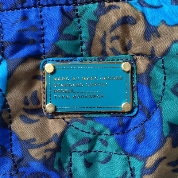 Marc Jacobs Tote - Picture 2 of 3